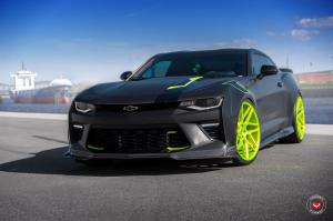 Chevrolet Camaro SS by Customkingz Performance on Vossen Wheels (VPS-315T) 2017 года
